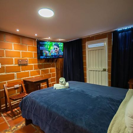 Hotel Le Chateau Guatape Exterior photo
