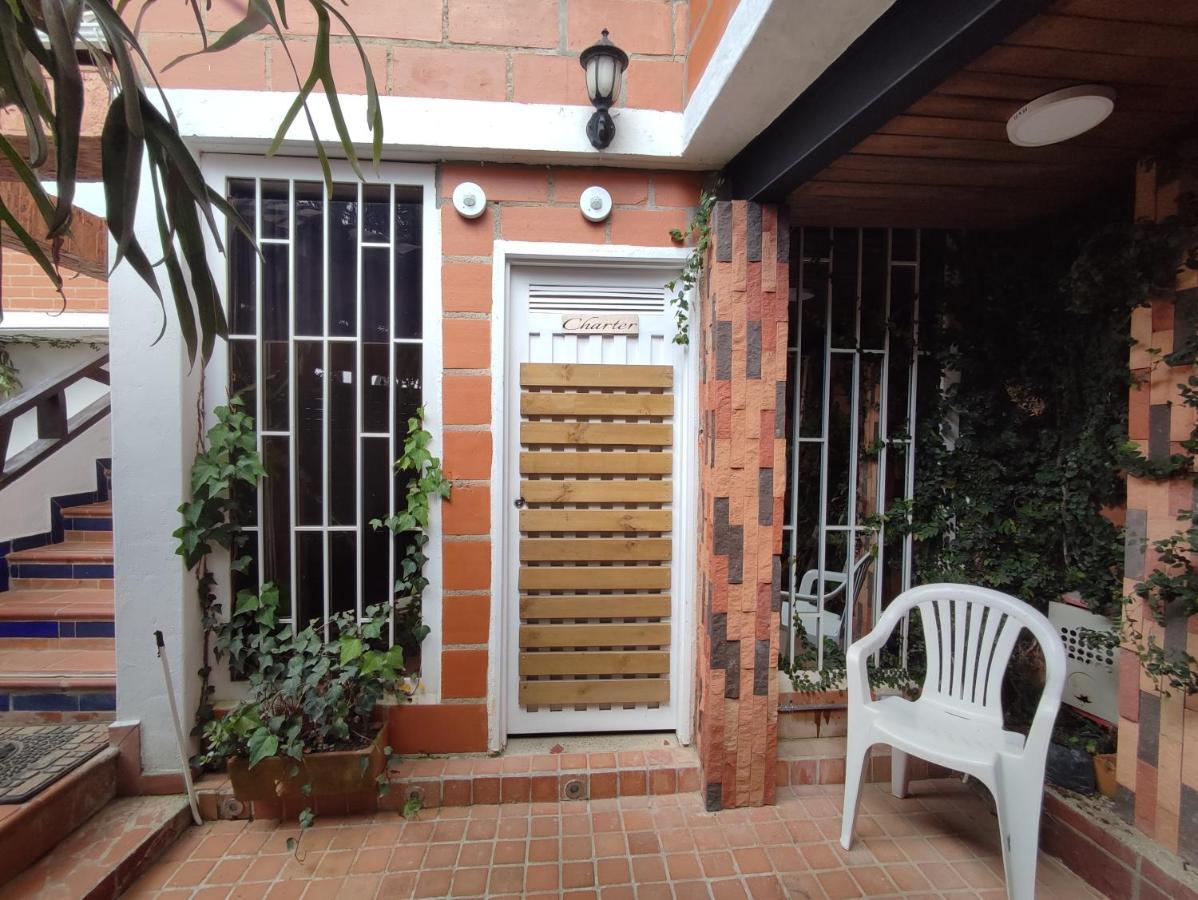 Hotel Le Chateau Guatape Exterior photo