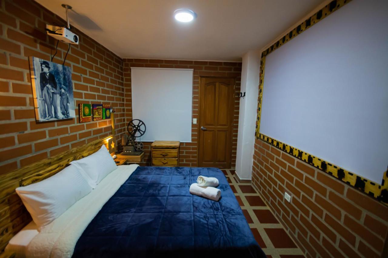 Hotel Le Chateau Guatape Exterior photo