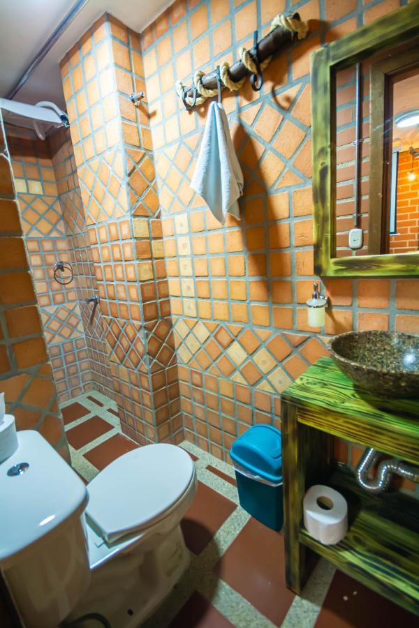 Hotel Le Chateau Guatape Exterior photo