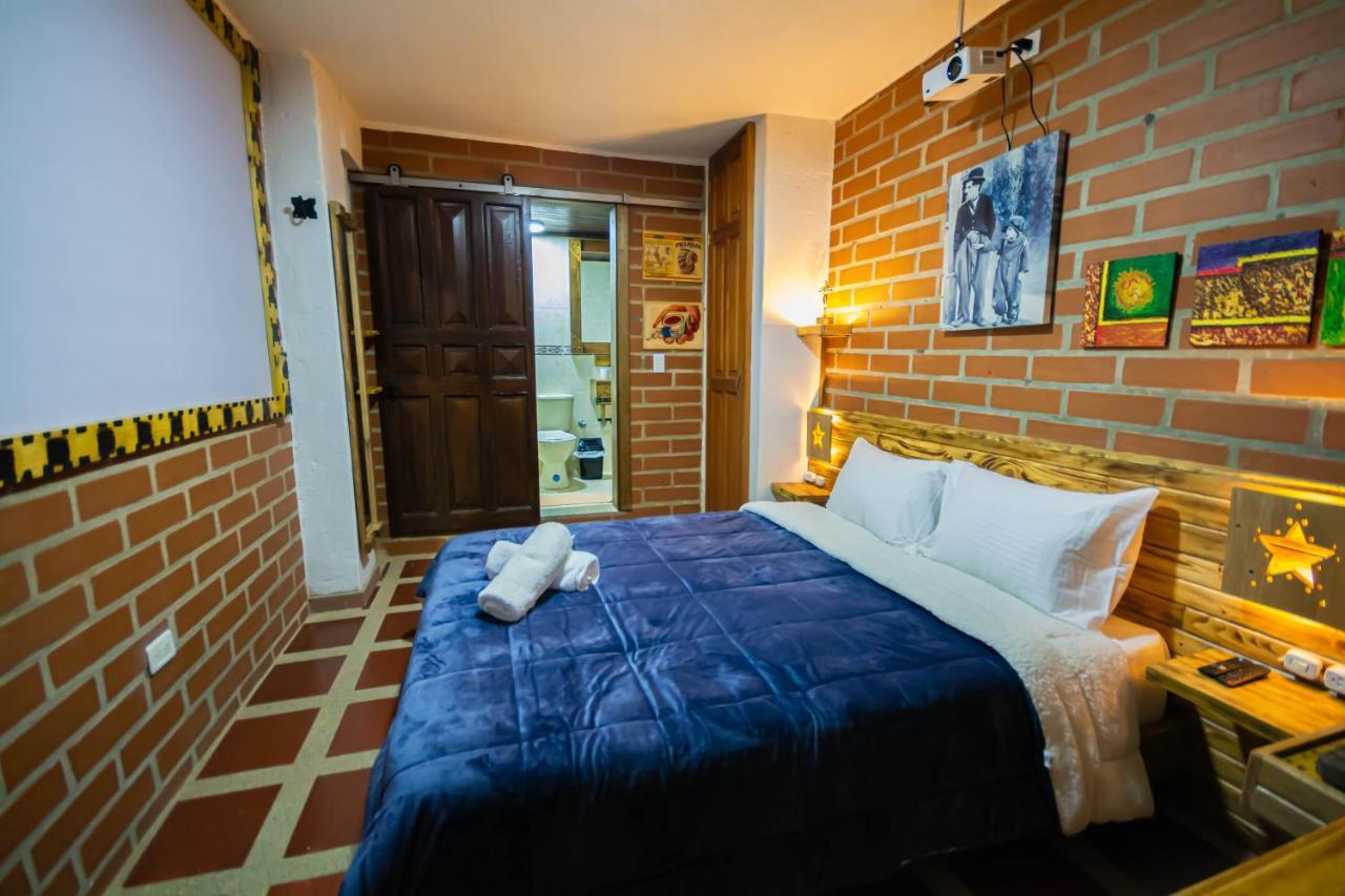 Hotel Le Chateau Guatape Exterior photo